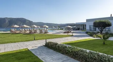 Royal Bay Suites