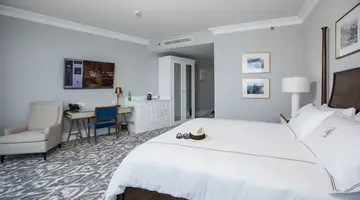 Royal Blue Hotel