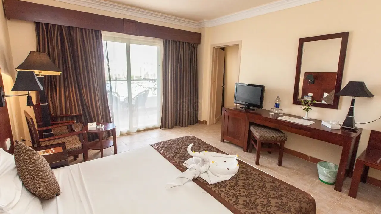 Royal Brayka Beach Resort