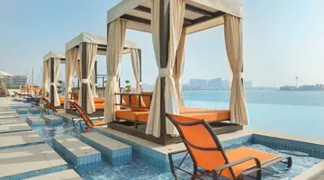 Royal Central The Palm