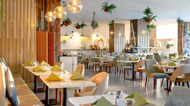 Royal Central The Palm
