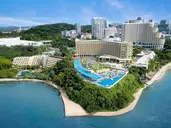 ROYAL CLIFF BEACH HOTEL