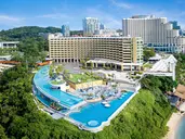 ROYAL CLIFF BEACH HOTEL