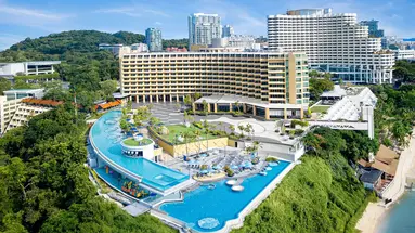 ROYAL CLIFF BEACH HOTEL