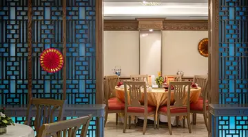 ROYAL CLIFF BEACH HOTEL