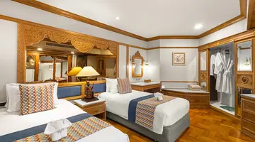 ROYAL CLIFF BEACH HOTEL