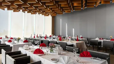 ROYAL CLIFF BEACH HOTEL