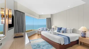 ROYAL CLIFF BEACH HOTEL