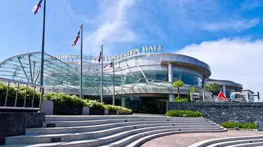 ROYAL CLIFF BEACH HOTEL