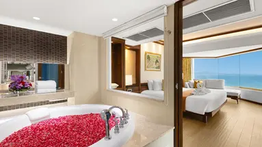 ROYAL CLIFF BEACH HOTEL