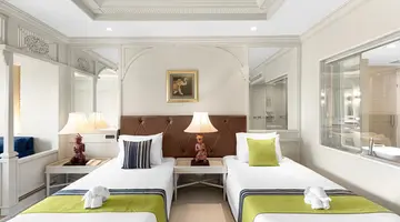 ROYAL CLIFF BEACH HOTEL