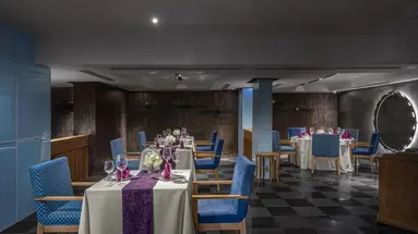 ROYAL CLIFF BEACH HOTEL
