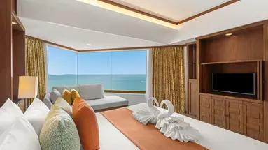 ROYAL CLIFF BEACH HOTEL