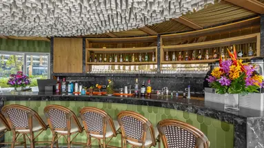 ROYAL CLIFF BEACH HOTEL
