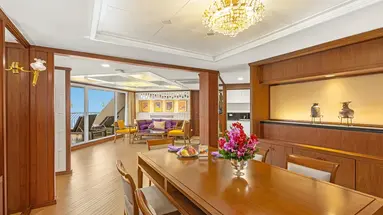 ROYAL CLIFF BEACH HOTEL