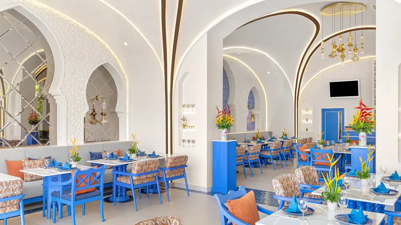 ROYAL CLIFF BEACH TERRACE
