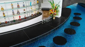 ROYAL CLIFF BEACH TERRACE