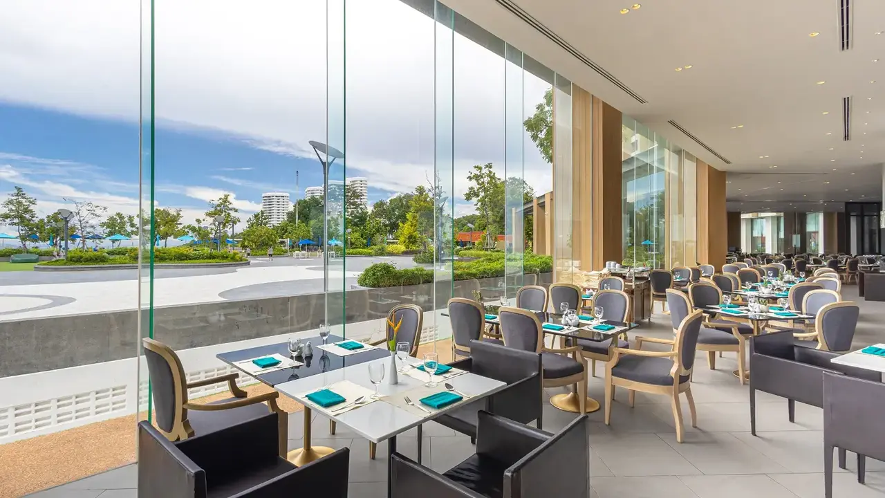 ROYAL CLIFF BEACH TERRACE