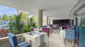 ROYAL CLIFF BEACH TERRACE