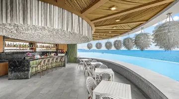 ROYAL CLIFF BEACH TERRACE