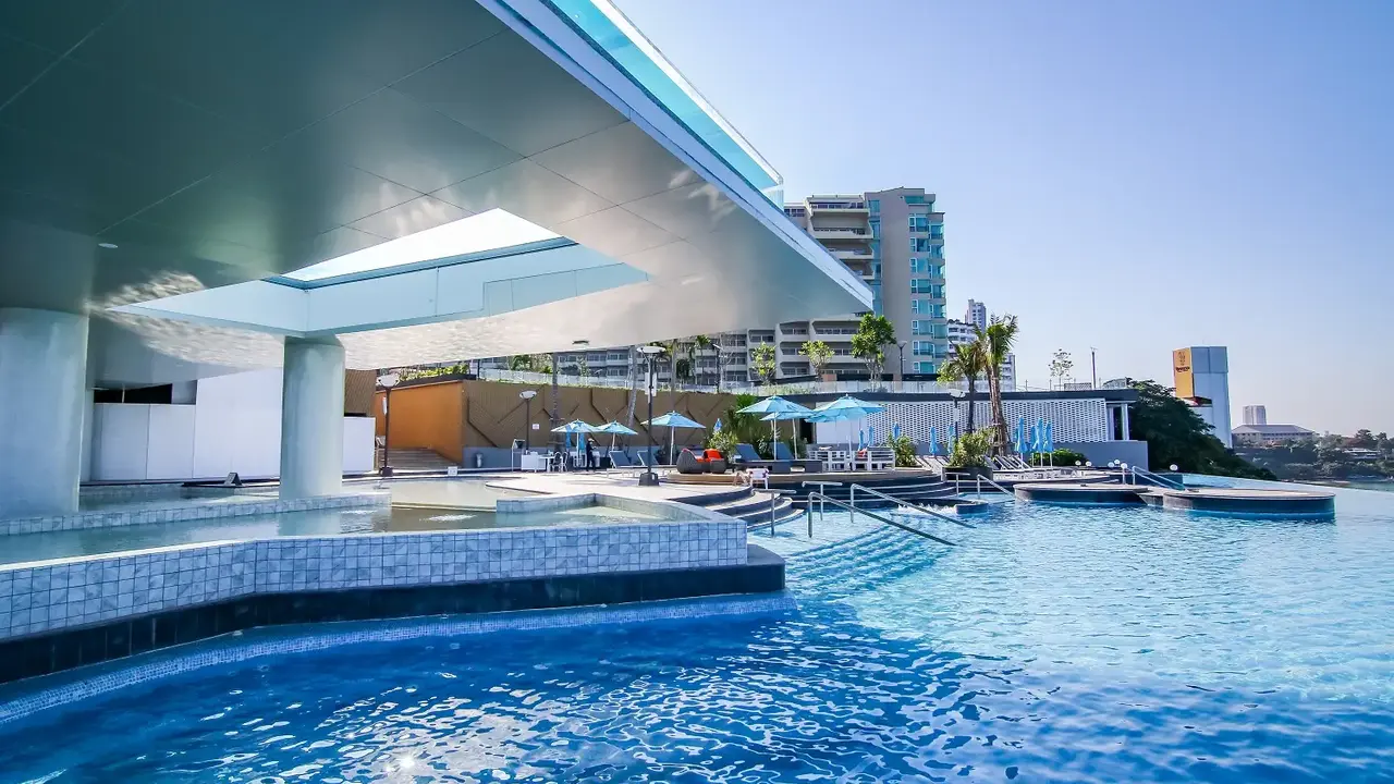 ROYAL CLIFF BEACH TERRACE
