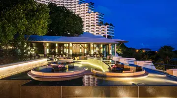 ROYAL CLIFF BEACH TERRACE