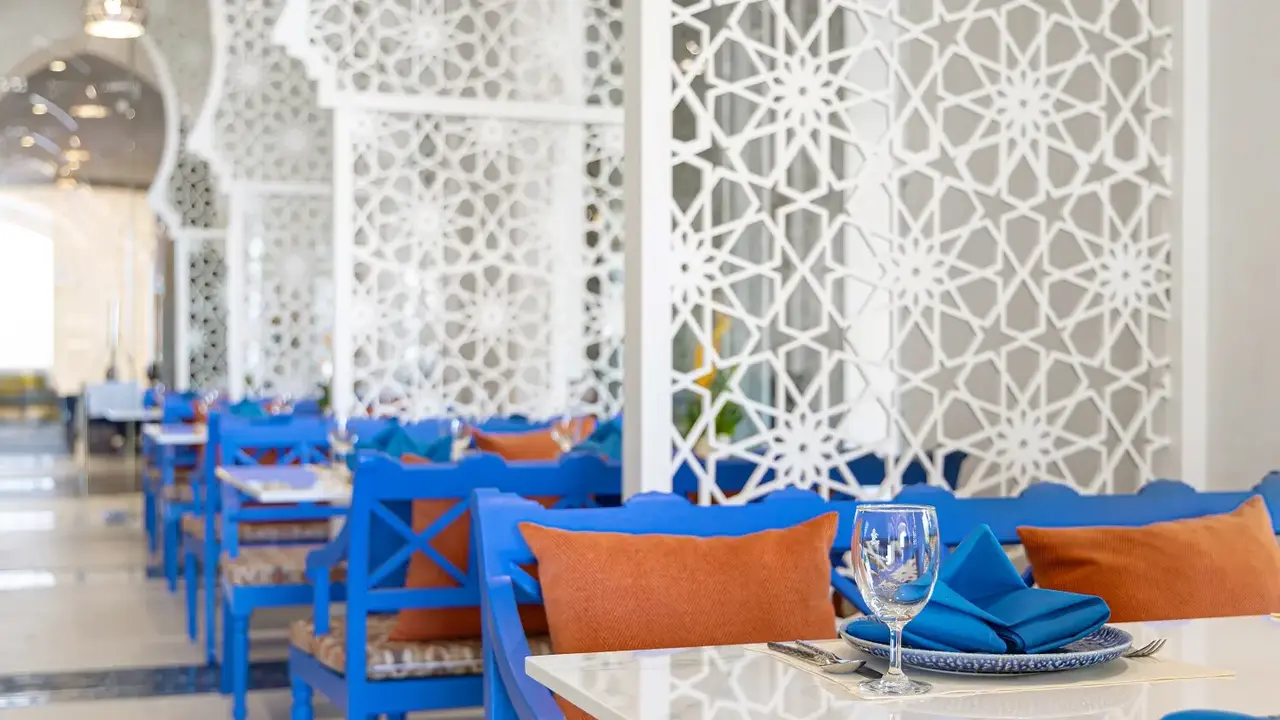 ROYAL CLIFF BEACH TERRACE