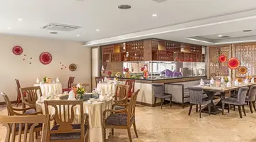 ROYAL CLIFF BEACH TERRACE