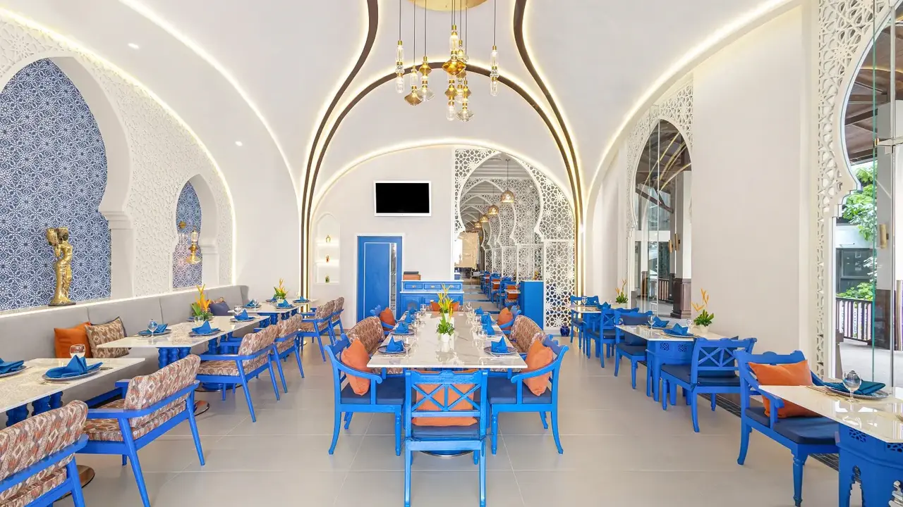 ROYAL CLIFF BEACH TERRACE