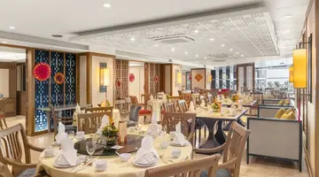 ROYAL CLIFF BEACH TERRACE