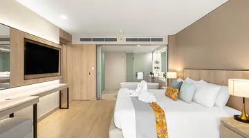 ROYAL CLIFF GRAND HOTEL