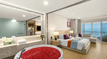 ROYAL CLIFF GRAND HOTEL