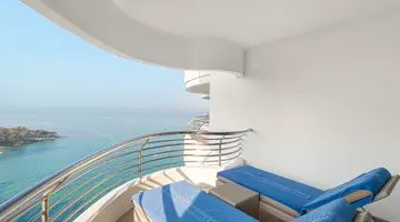 ROYAL CLIFF GRAND HOTEL