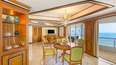 ROYAL CLIFF GRAND HOTEL