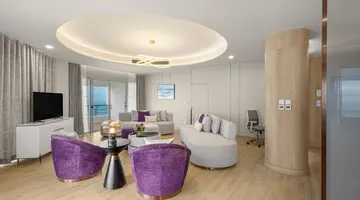 ROYAL CLIFF GRAND HOTEL