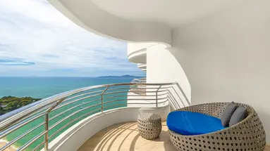 ROYAL CLIFF GRAND HOTEL