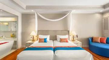ROYAL CLIFF GRAND HOTEL