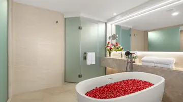ROYAL CLIFF GRAND HOTEL