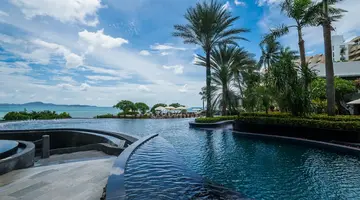 ROYAL CLIFF GRAND HOTEL