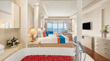 ROYAL CLIFF GRAND HOTEL