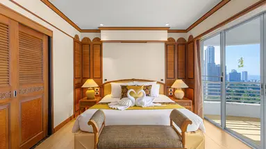 ROYAL CLIFF GRAND HOTEL