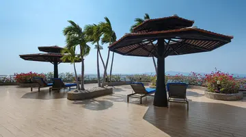 ROYAL CLIFF GRAND HOTEL