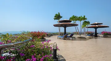 ROYAL CLIFF GRAND HOTEL