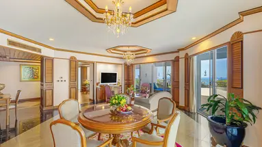 ROYAL CLIFF GRAND HOTEL