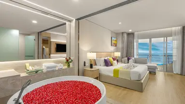 ROYAL CLIFF GRAND HOTEL