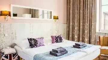Royal Court Hotel
