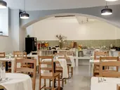 Royal Court Hotel