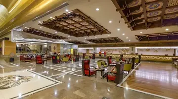 Royal Dragon Hotel