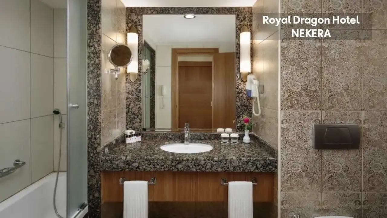 ROYAL DRAGON HOTEL