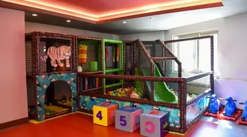ROYAL DRAGON HOTEL